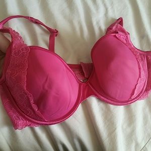 Victoria's Secret 38C